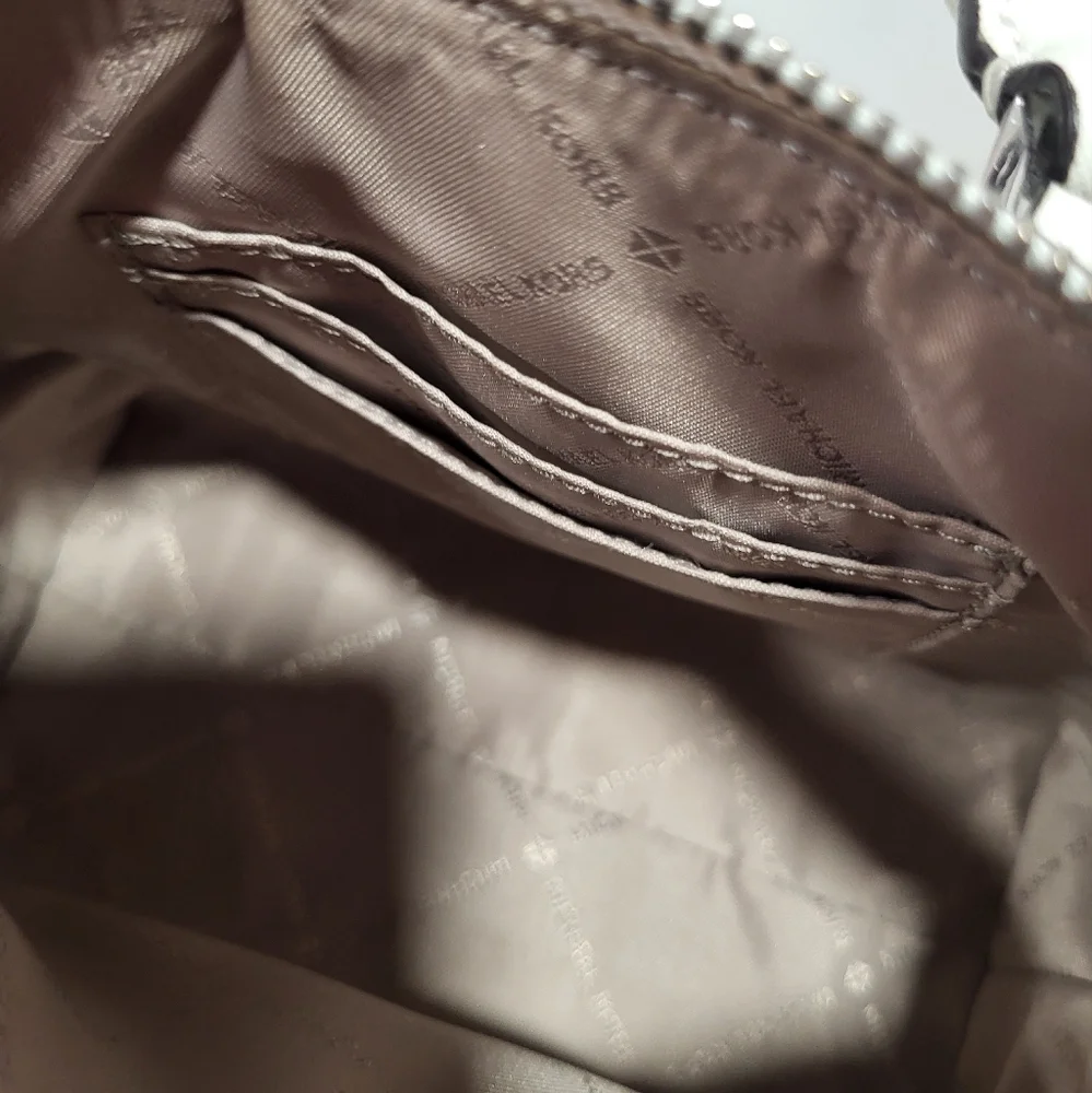 Michael Kors Ciara Xs Mini Crossbody - Picture 5 of 8